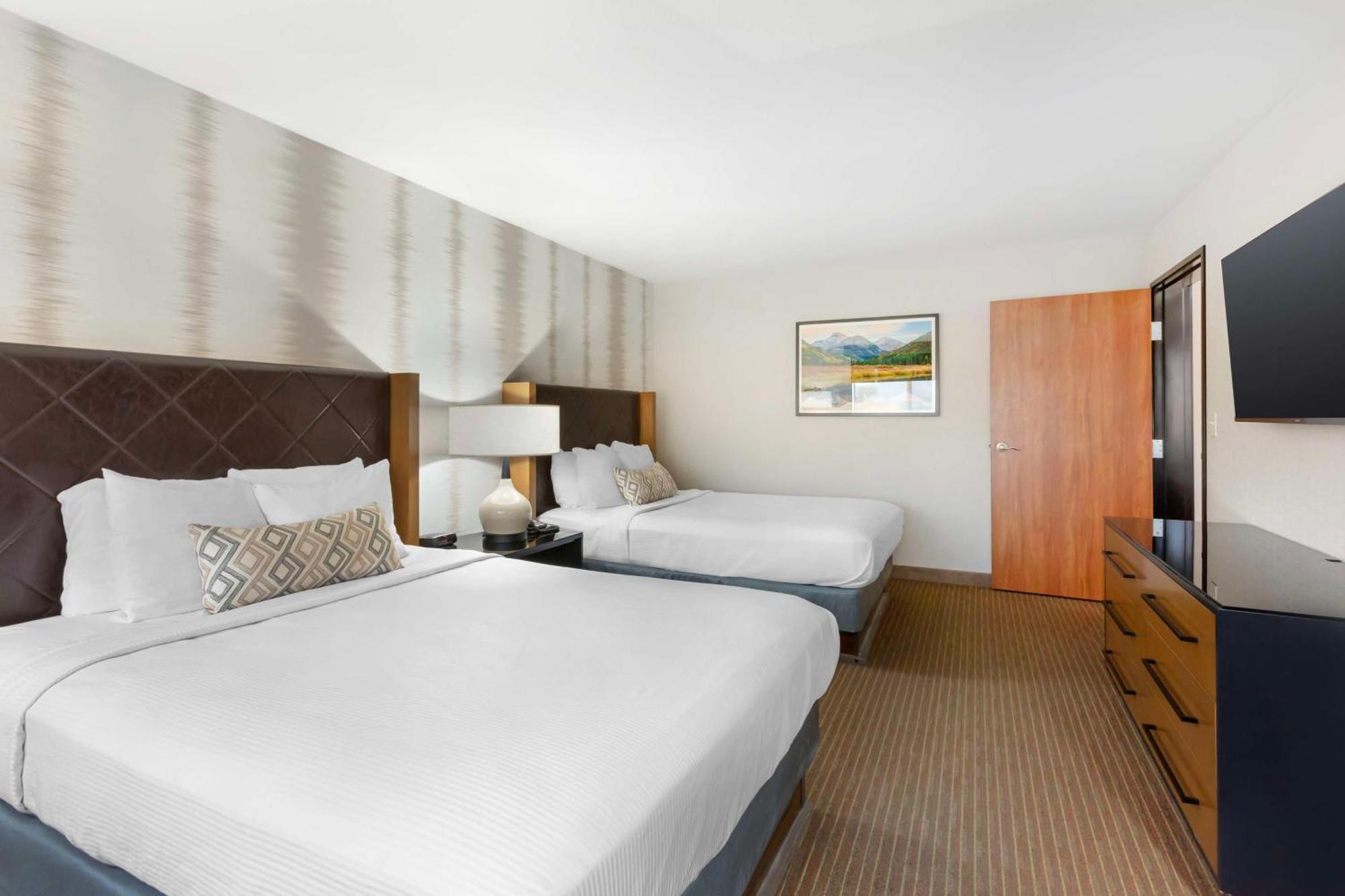 Best Western Holiday Hills Coalville Exteriér fotografie